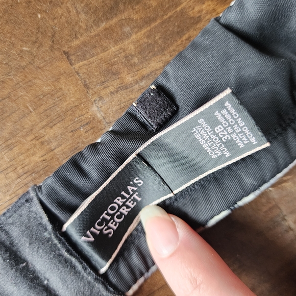 Bombshell Strapless Bra - Picture 4 of 6